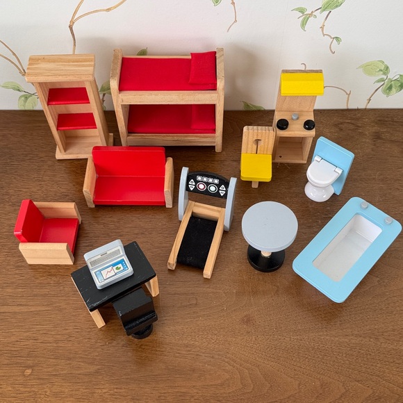 KidKraft Wooden Dollhouse Furniture Lot of 13 - Picture 2 of 11